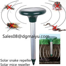 Répulsif solaire ultrasonique antiparasitaire répulsif extérieur pour serpents / souris